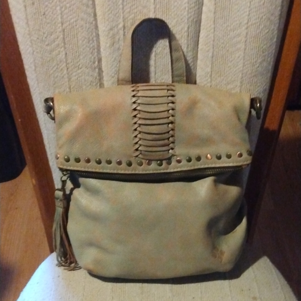 Patricia Nash Stylish Tan With Peach Undertones Women's Back Pack/Crossbody